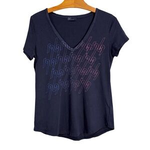 Women's GAP Size Small V-Neck Pocket T-Shirt 1969 Navy Blue Logo Throw Back